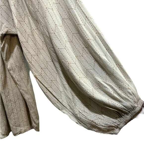 WORLD MARKET Tasha Taupe Geometric Embroidered Scoop Neck Babydoll Top NWT S/M - Picture 5 of 7